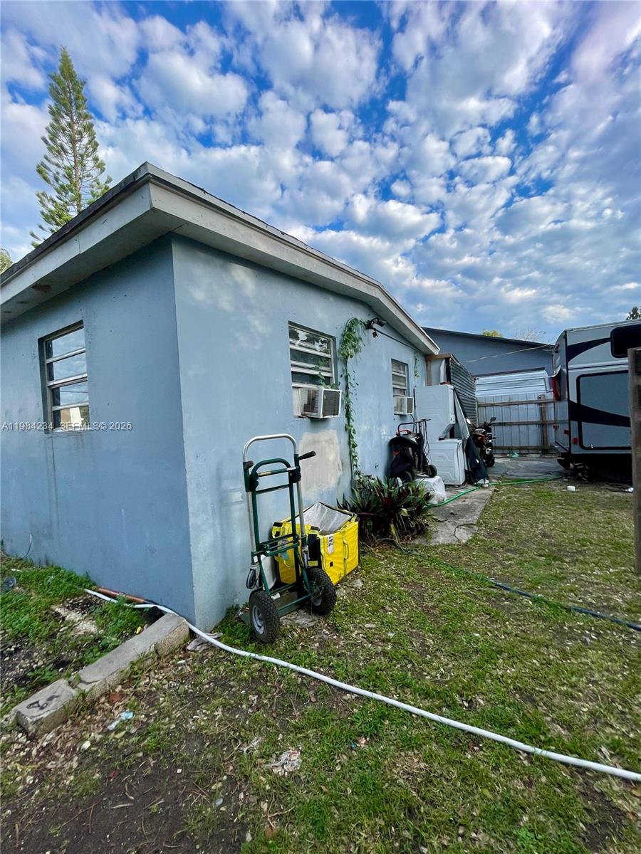 SILVER PALM PARK - Residential