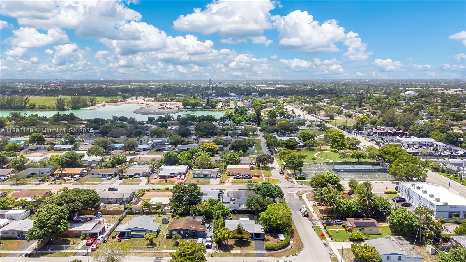 LAKE AIRE ESTATES - Residential
