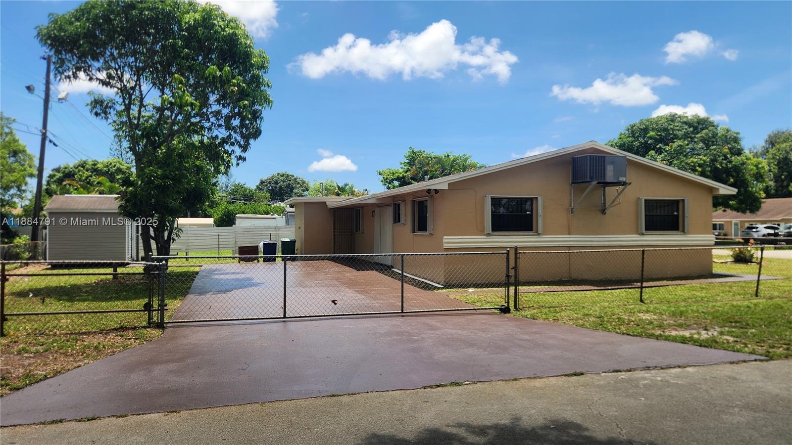 LIBERTY GARDENS - Residential Lease