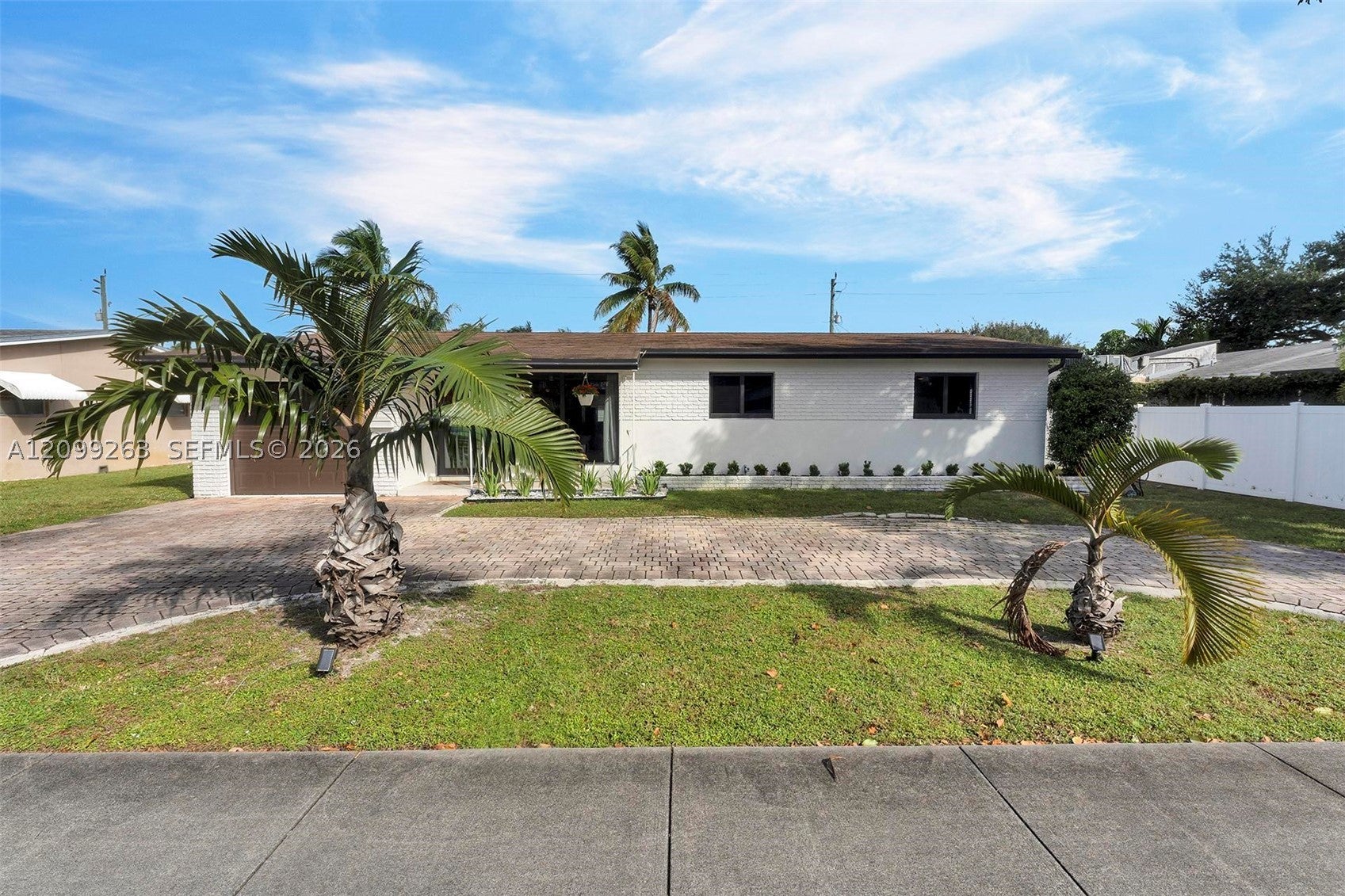 View photos, virtual tours, details... 4005 Johnson St
