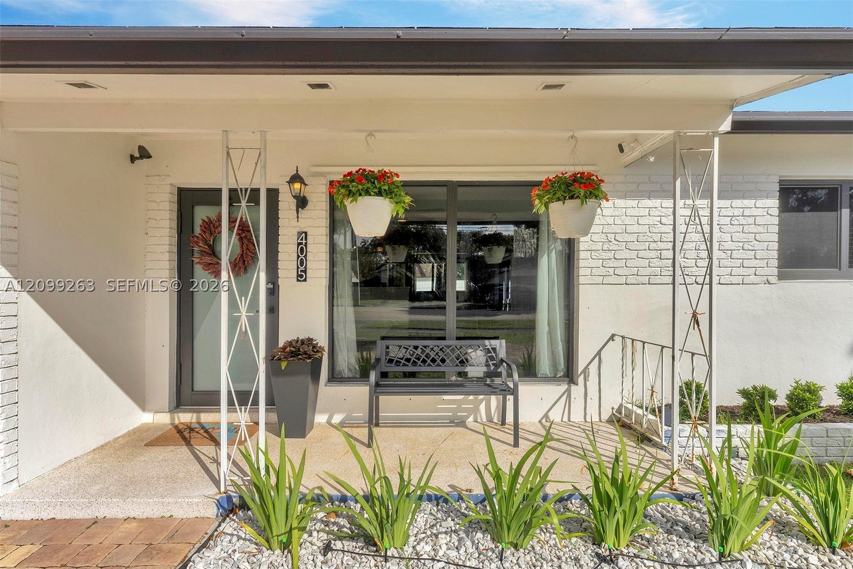 View photos, virtual tours, details... 4005 Johnson St