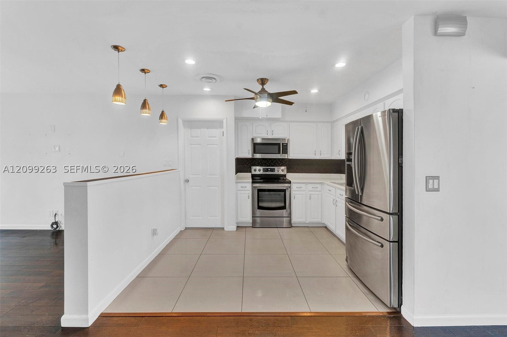 View photos, virtual tours, details... 4005 Johnson St