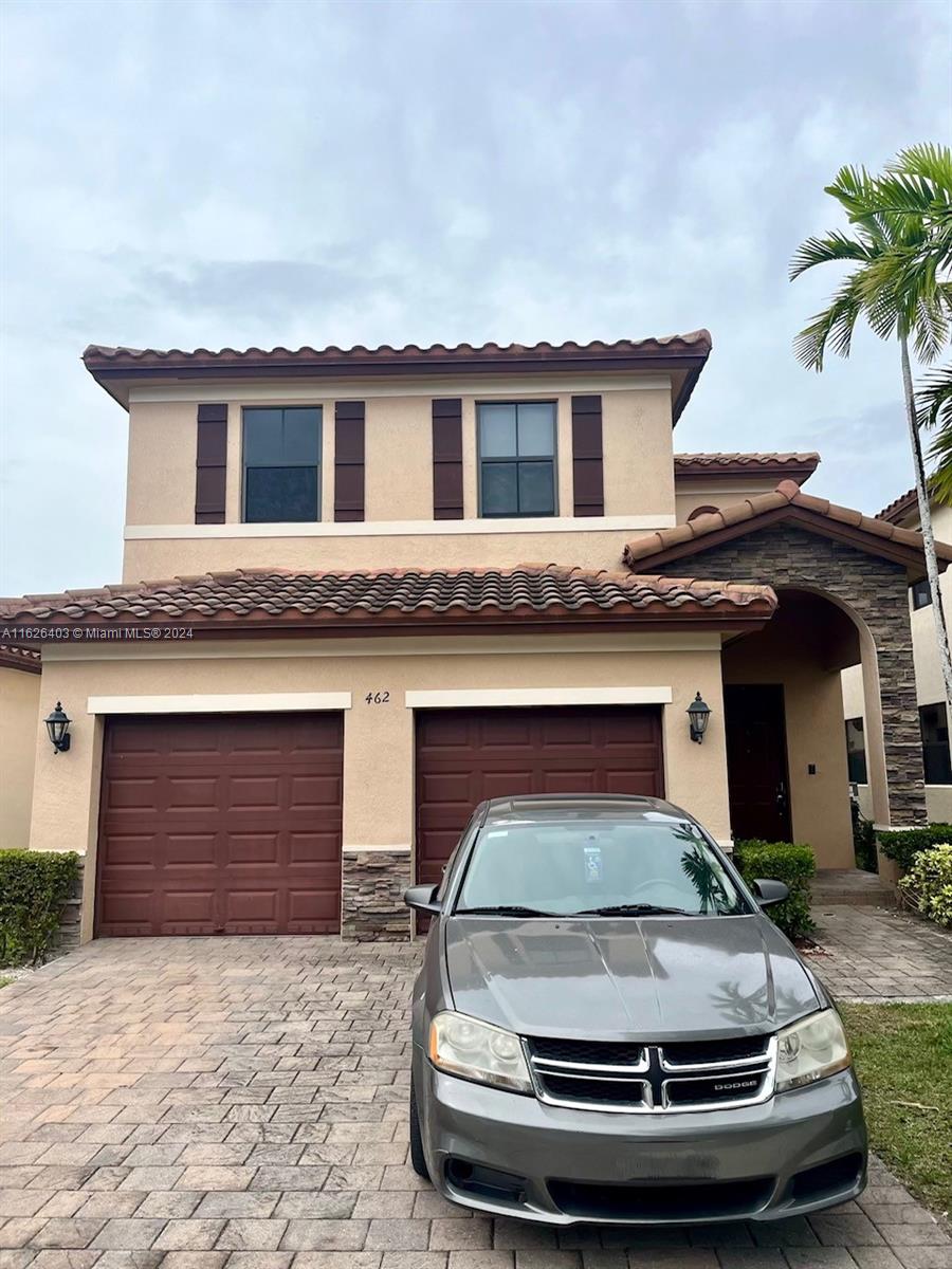 Property for Sale at 462 Se 34th Ter, Homestead, Miami-Dade County, Florida - Bedrooms: 5 
Bathrooms: 3  - $550,000
