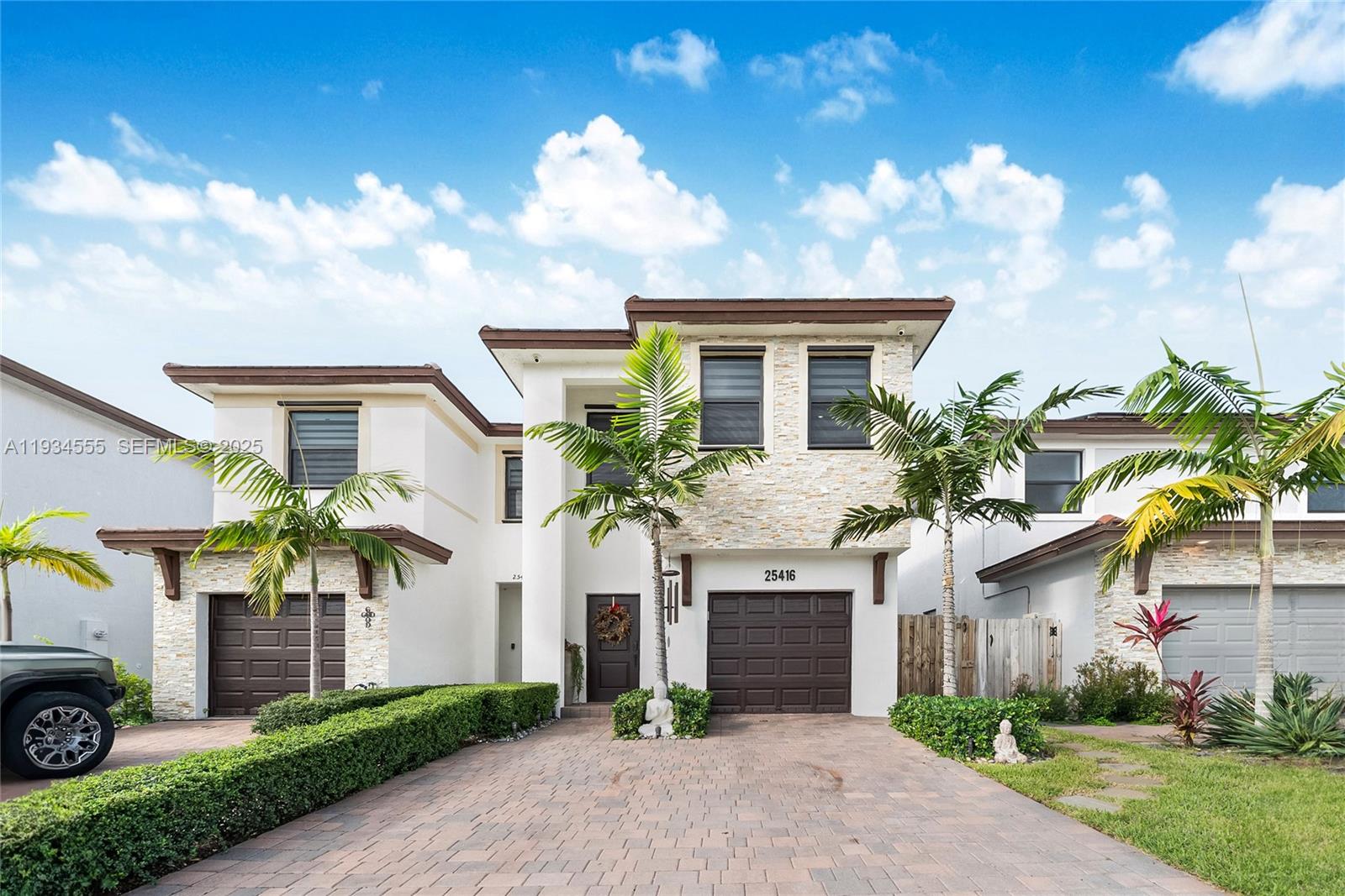 S ALLAPATTAH GARDENS - Residential