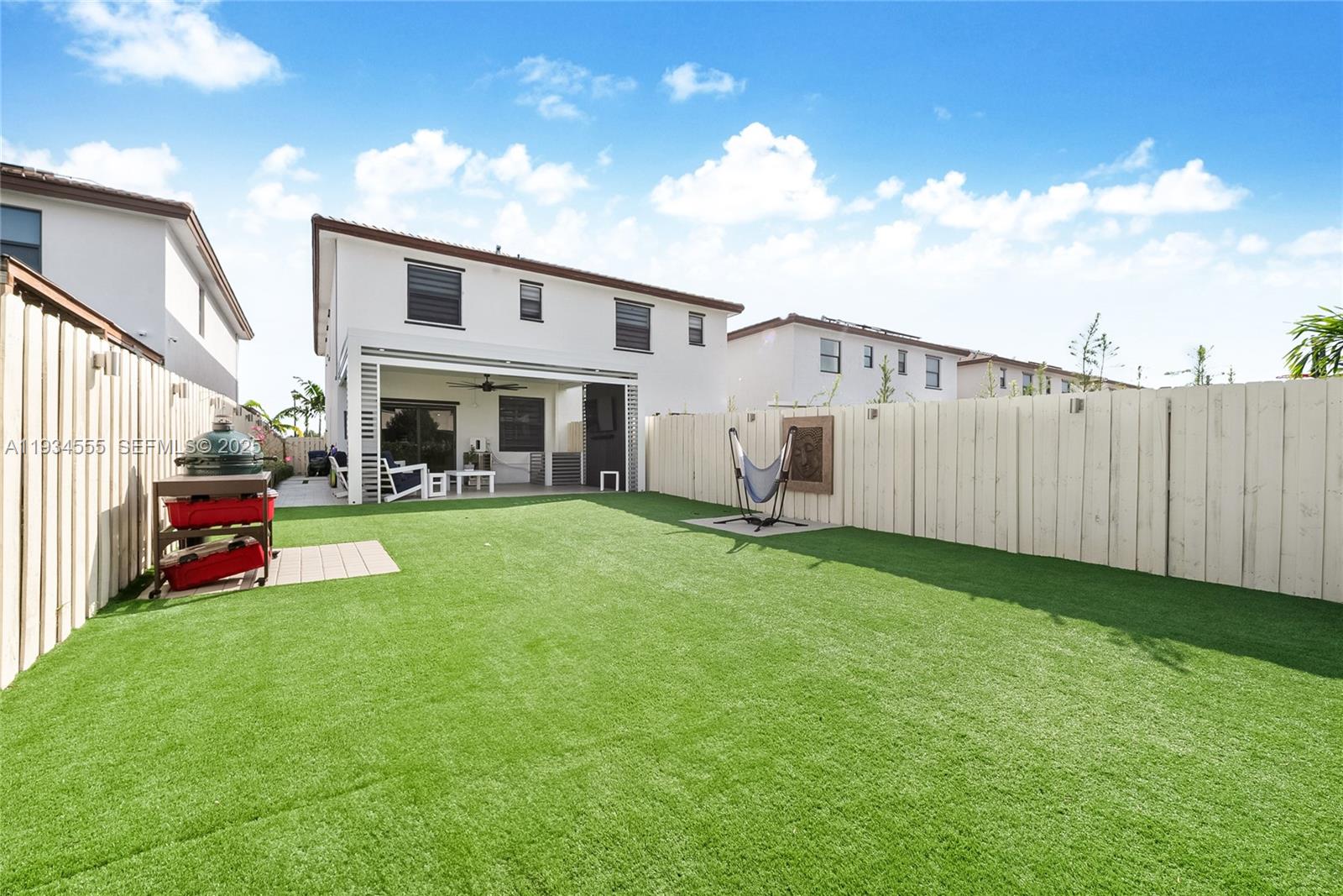 S ALLAPATTAH GARDENS - Residential