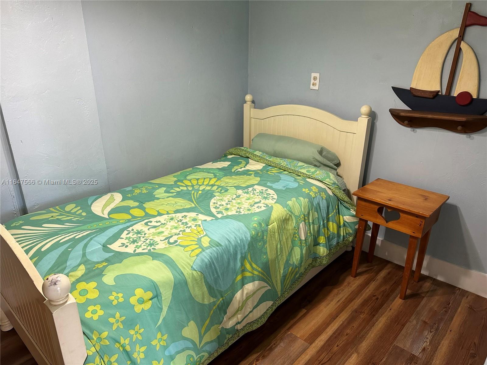 WATERWAY PLAZA CONDO - Residential