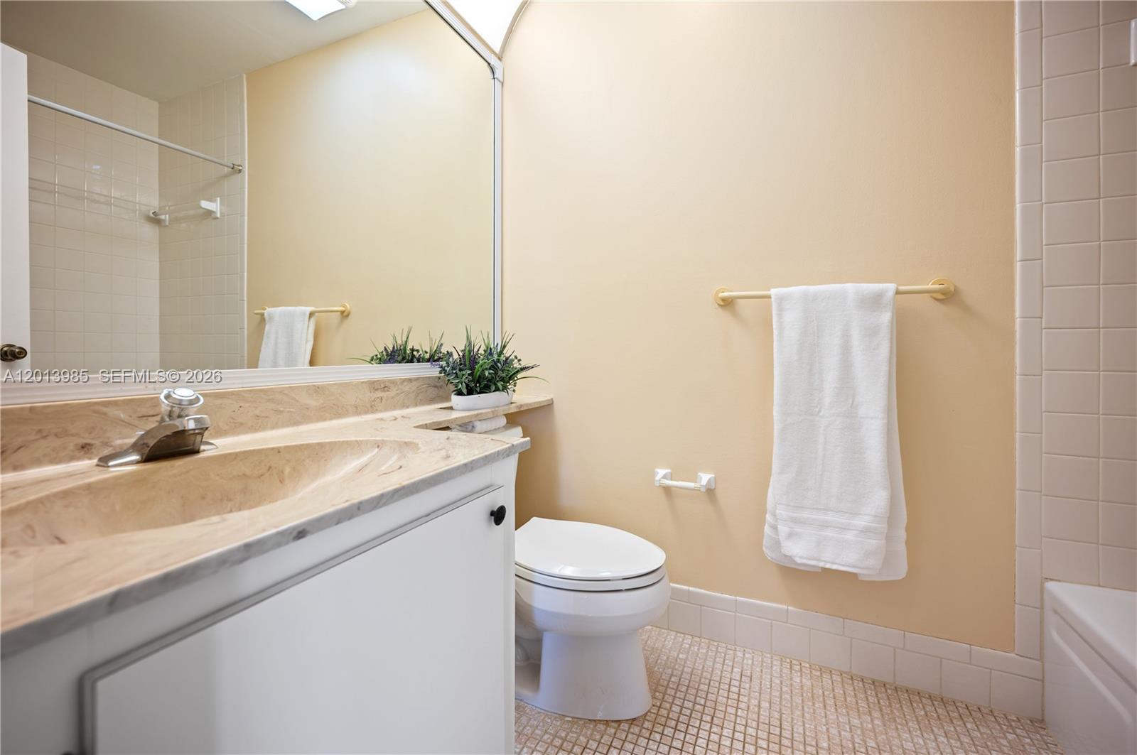 MEADOWRIDGE CONDO - Residential