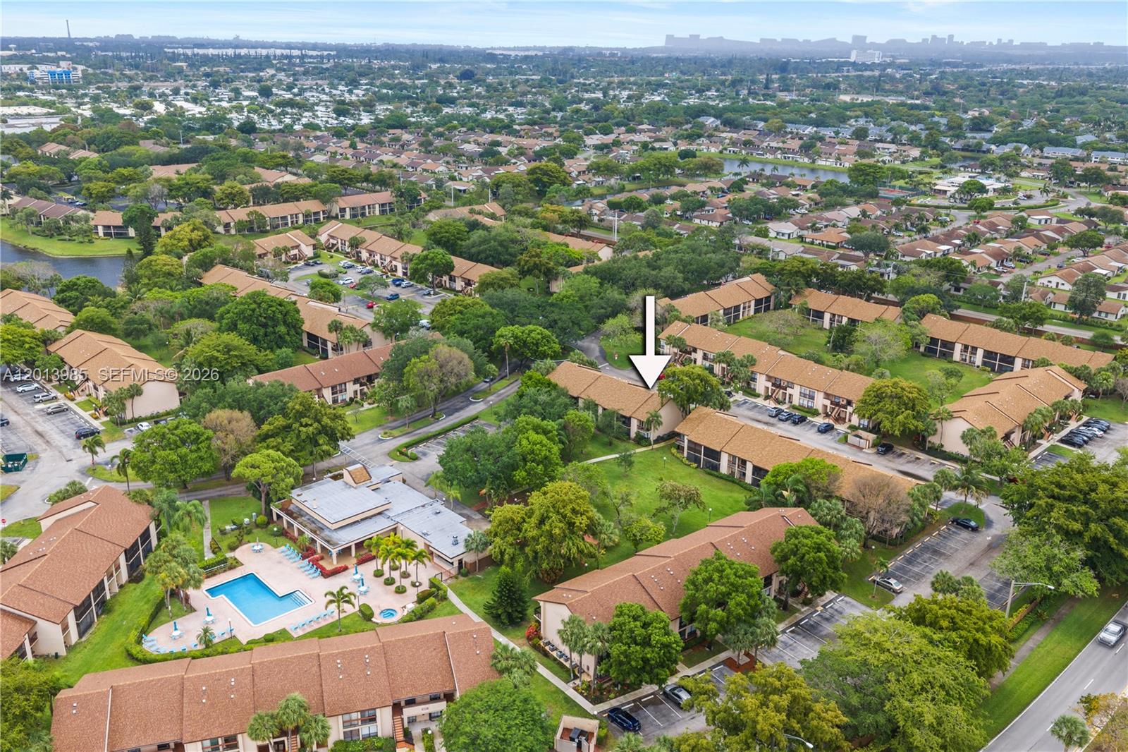 MEADOWRIDGE CONDO - Residential