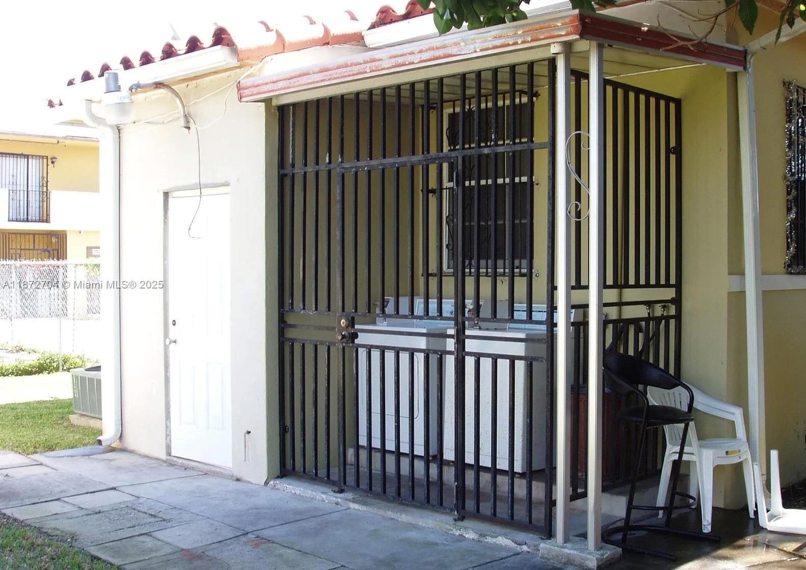 LAWRENCE ESTATES LAND COS - Residential Income