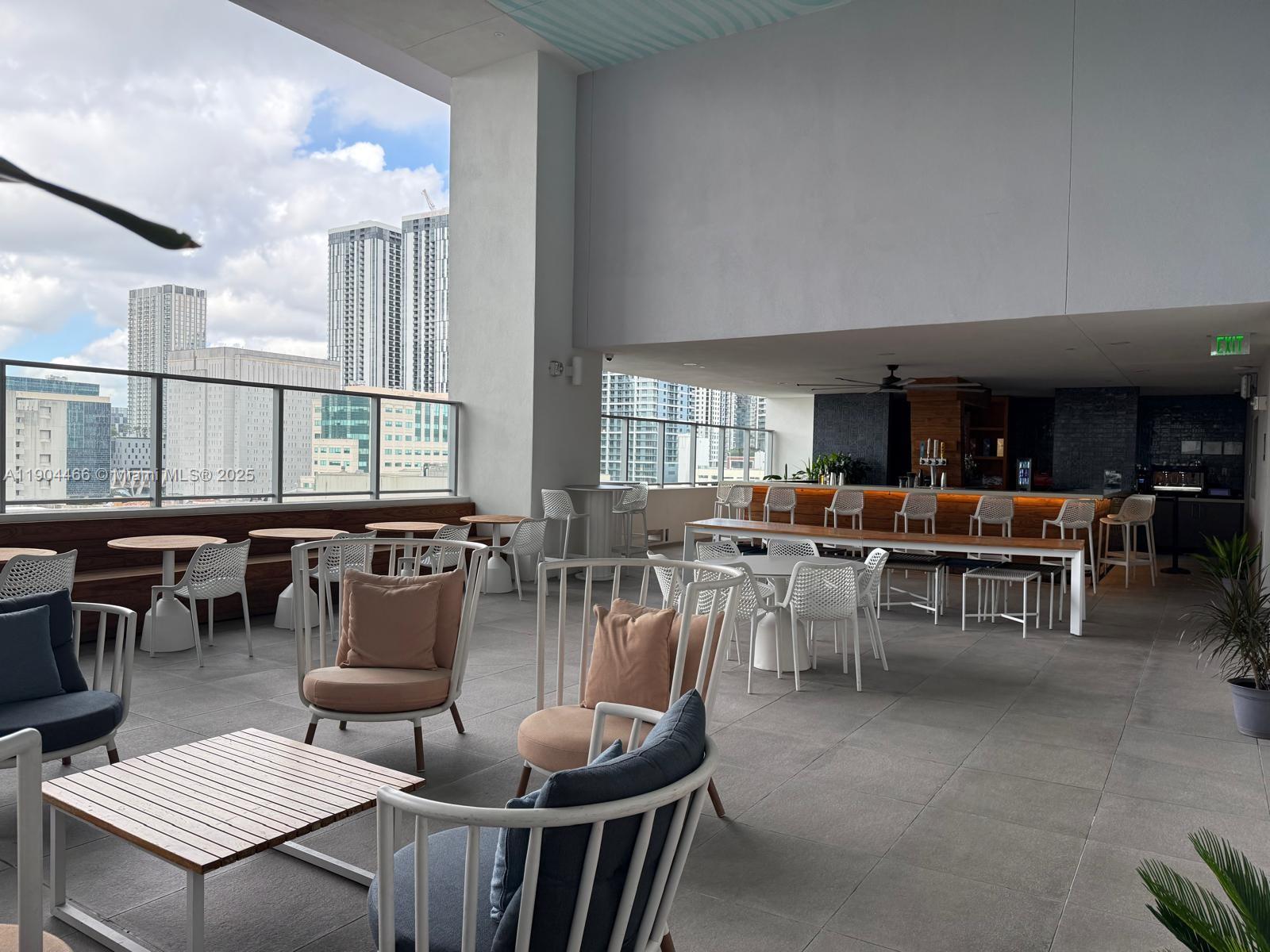 MAP OF MIAMI DADE CO. FL. - Residential