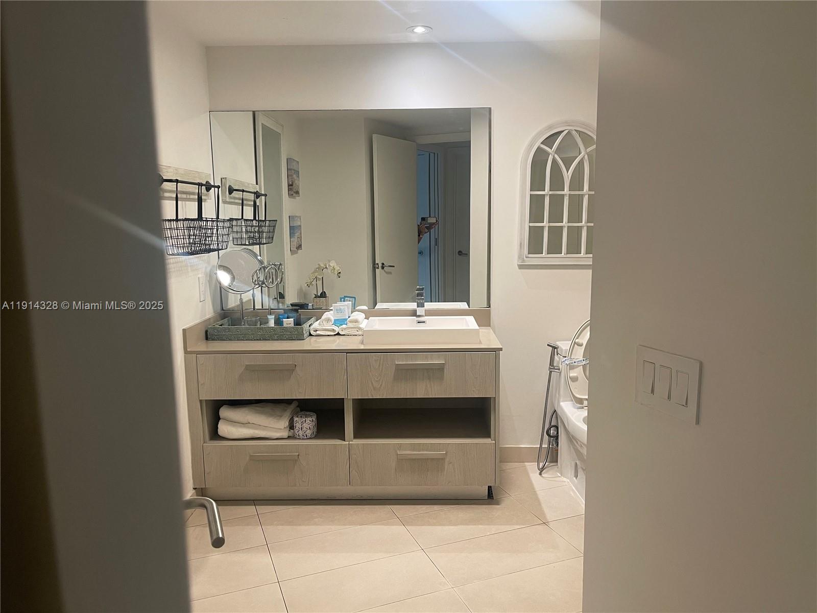 4111 SOUTH OCEAN DRIVE CO - Residential