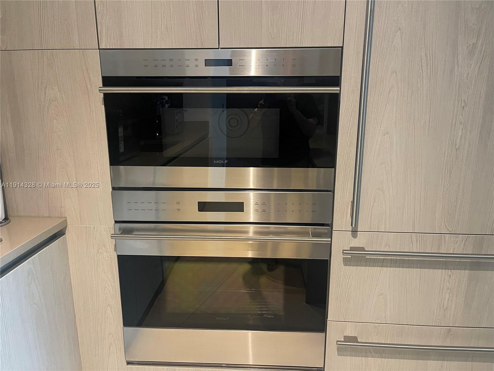 4111 SOUTH OCEAN DRIVE CO - Residential