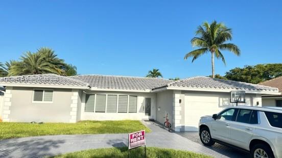 3750 N 54th Ave, Hollywood, Broward County, Florida - 4 Bedrooms  
3 Bathrooms - 