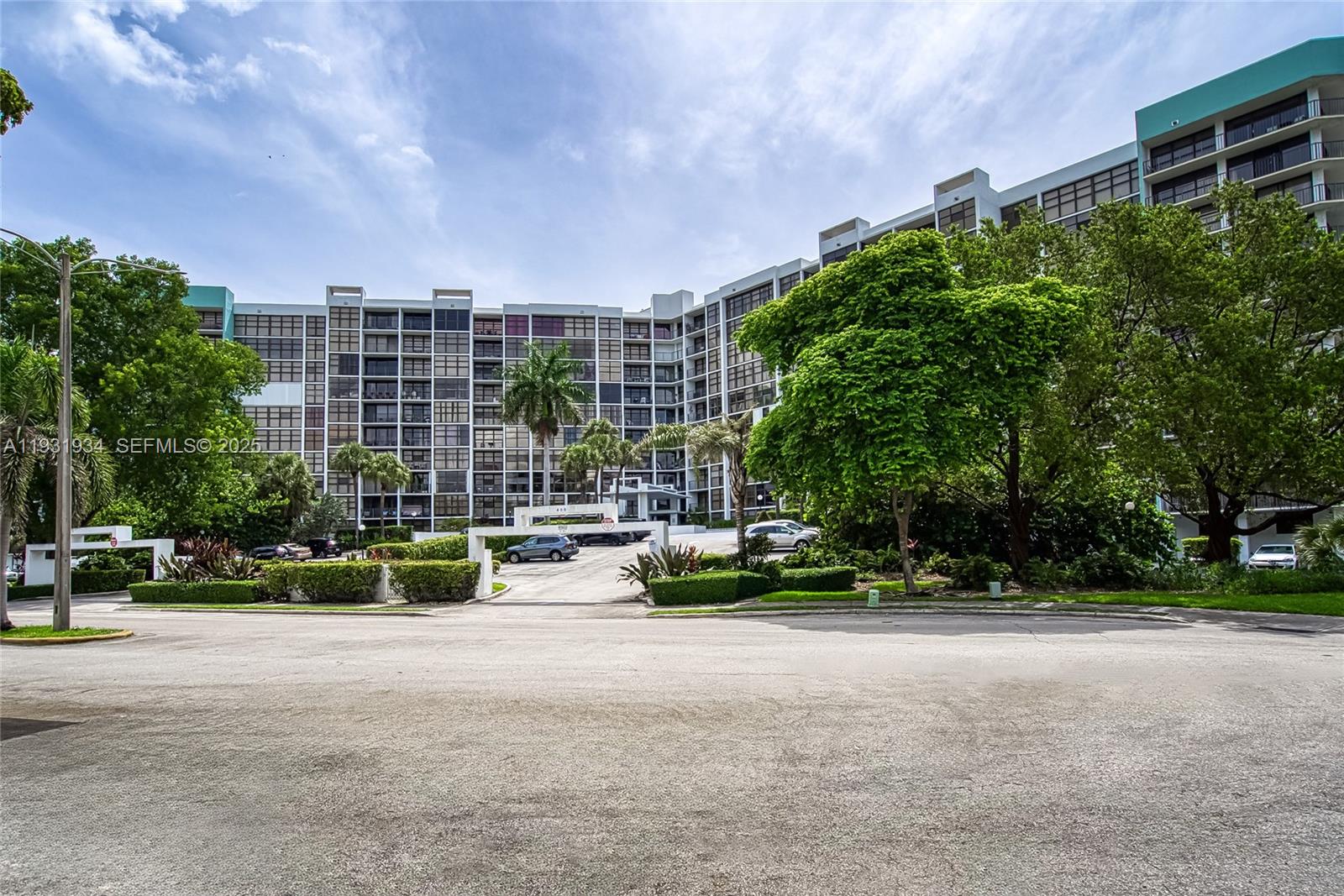 TOWERS OF OCEANVIEW EAST - Residential Lease