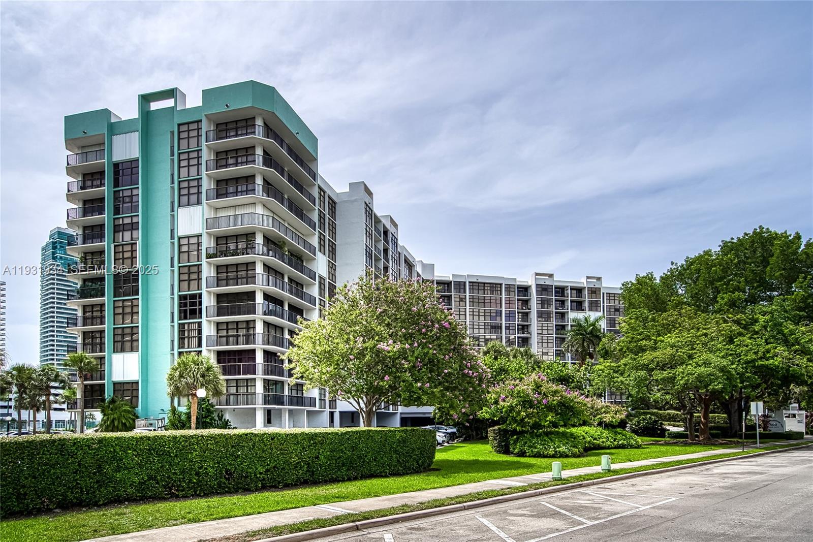 TOWERS OF OCEANVIEW EAST - Residential Lease