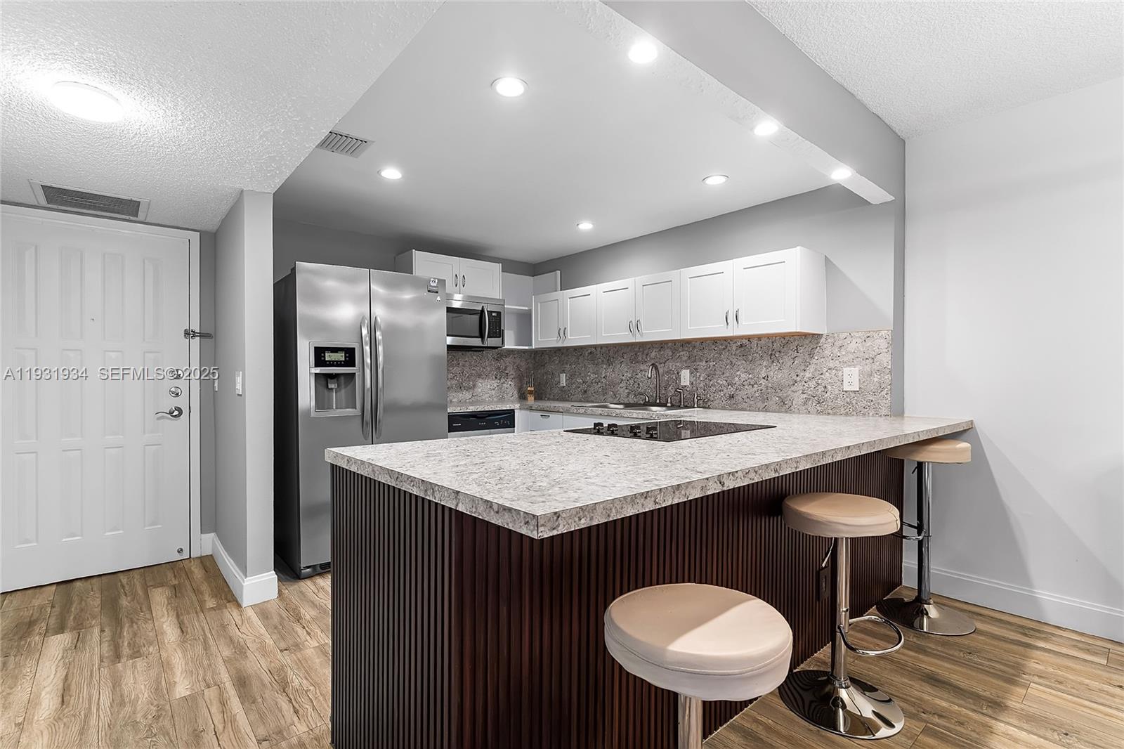 TOWERS OF OCEANVIEW EAST - Residential Lease