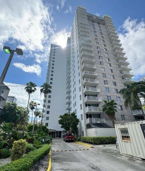 850 N Miami 810 Miami FL 33136