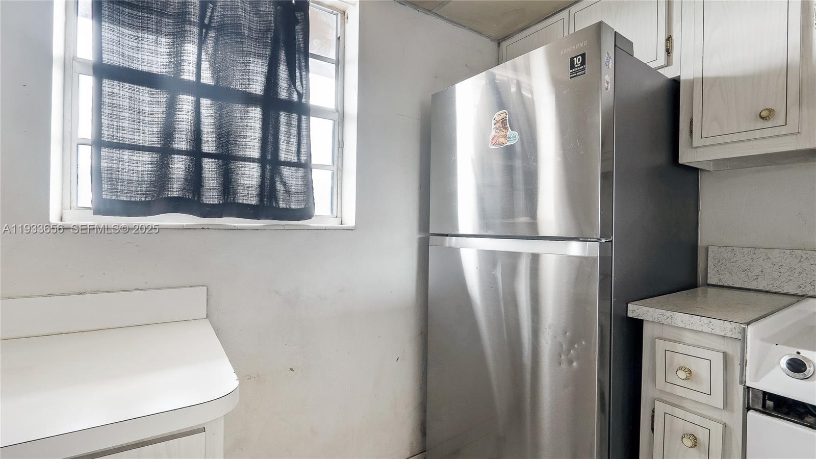 BEGONIA GARDENS CONDO INC - Residential