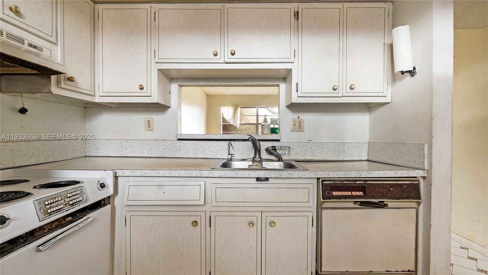 BEGONIA GARDENS CONDO INC - Residential