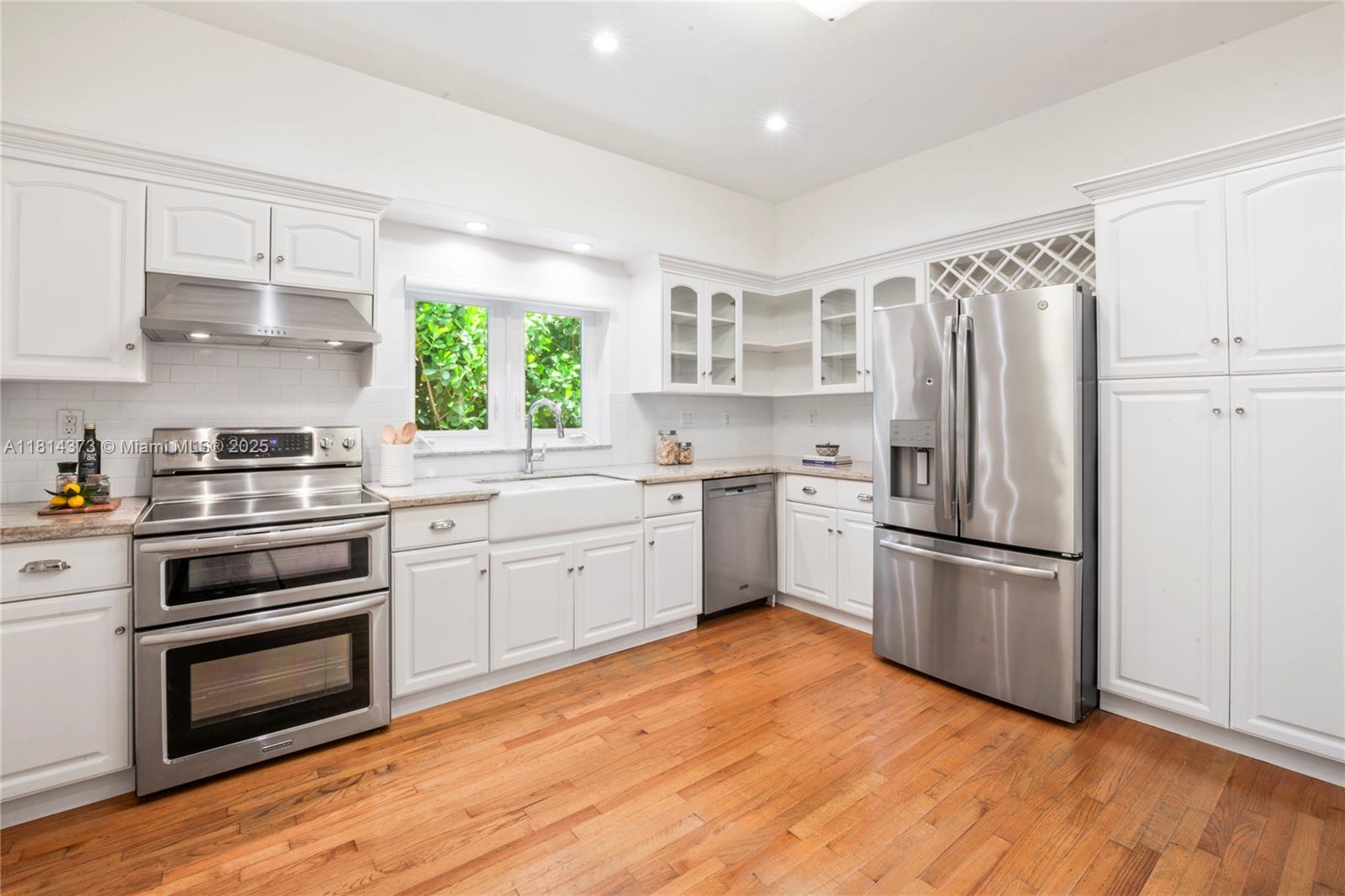 CORAL GABLES COUNTRY CLUB - Residential