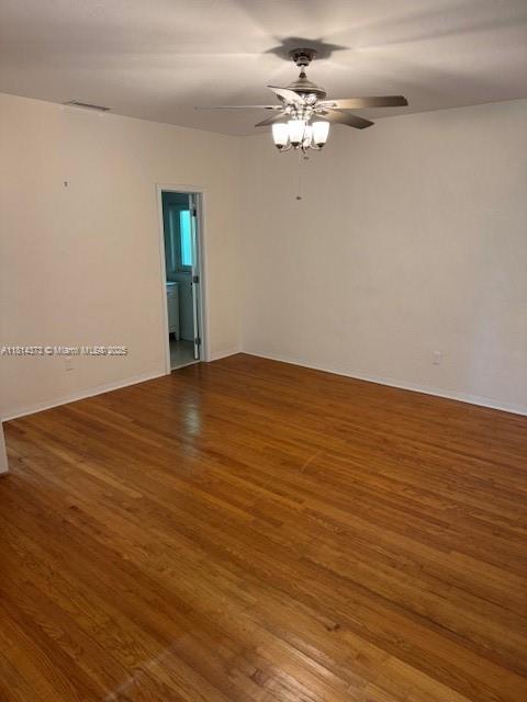 1015 SW Catalonia Ave