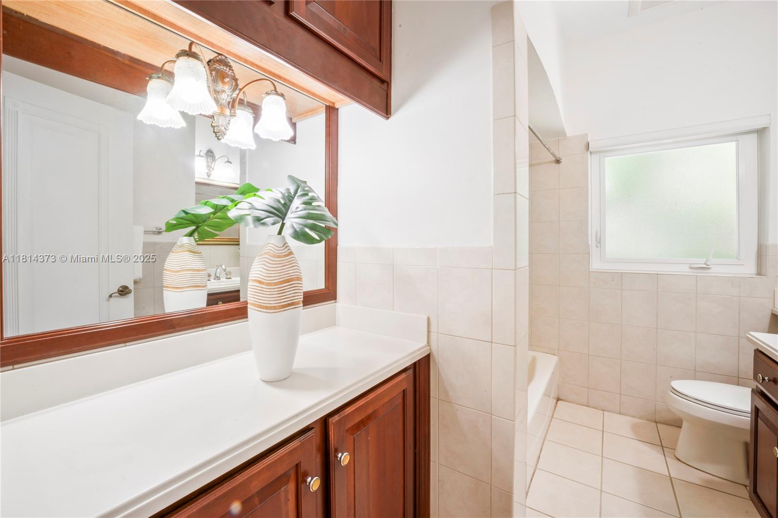 CORAL GABLES COUNTRY CLUB - Residential