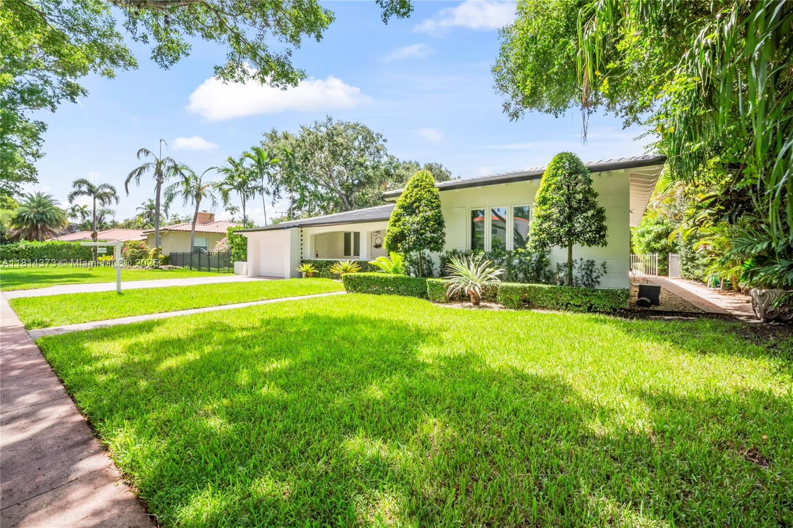 CORAL GABLES COUNTRY CLUB - Residential