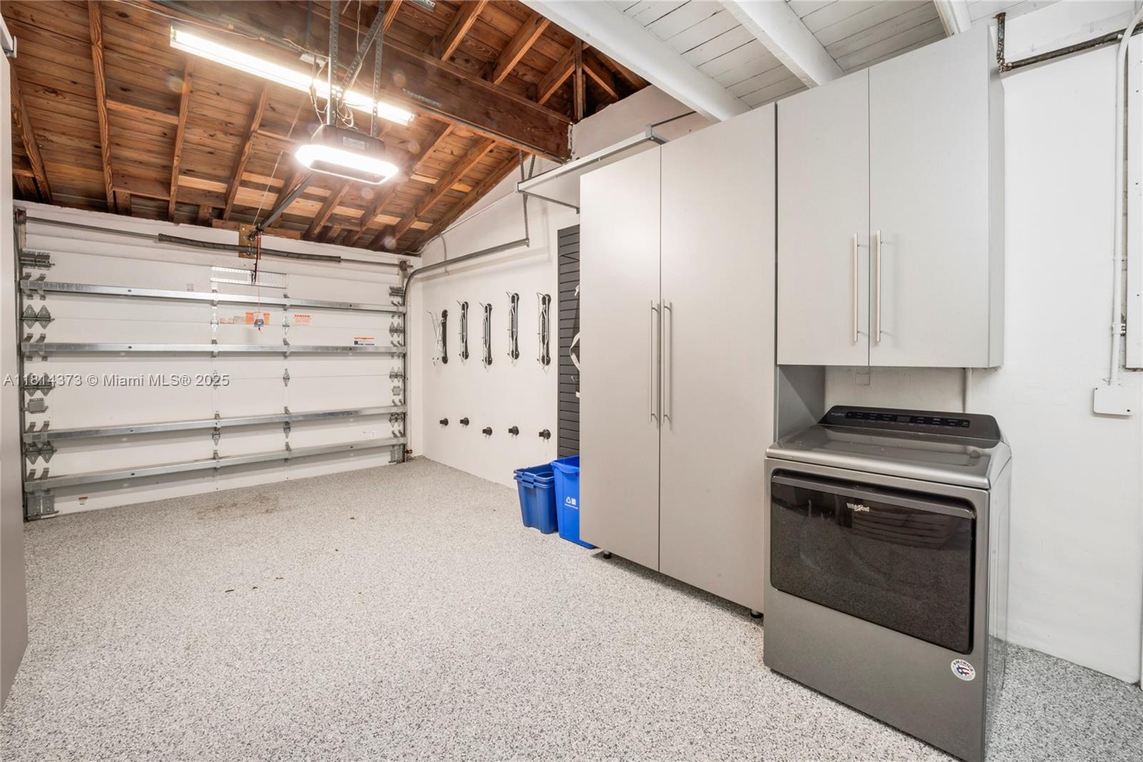 CORAL GABLES COUNTRY CLUB - Residential