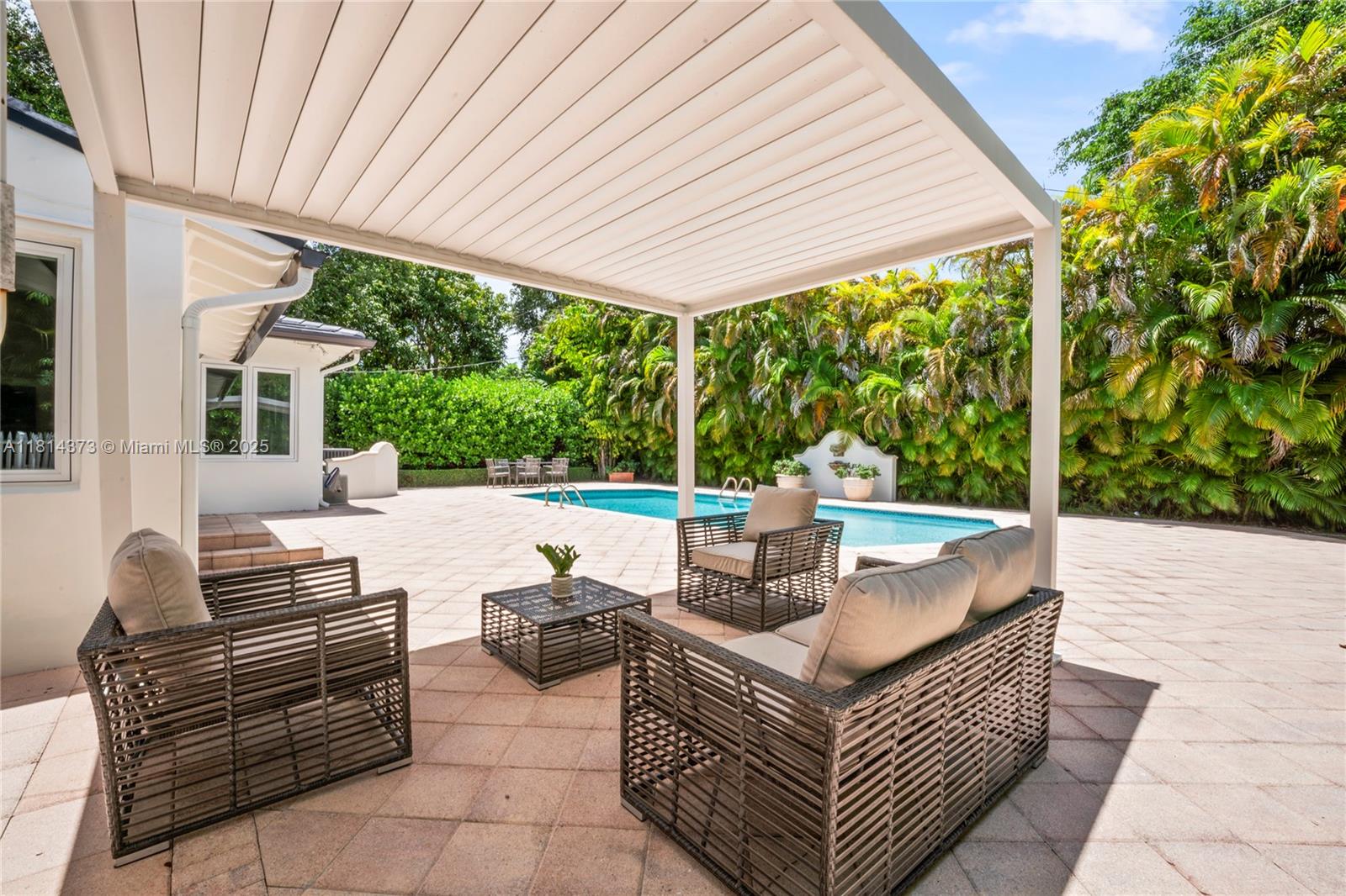 CORAL GABLES COUNTRY CLUB - Residential