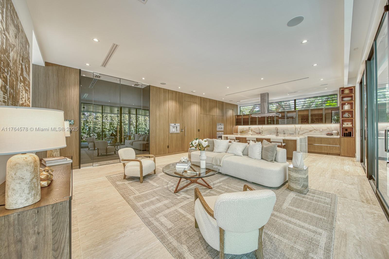 CORAL GABLES RIVIERA SEC - Residential
