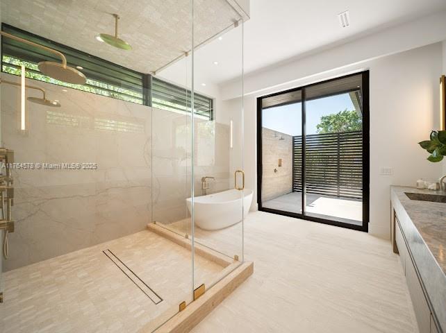 CORAL GABLES RIVIERA SEC - Residential