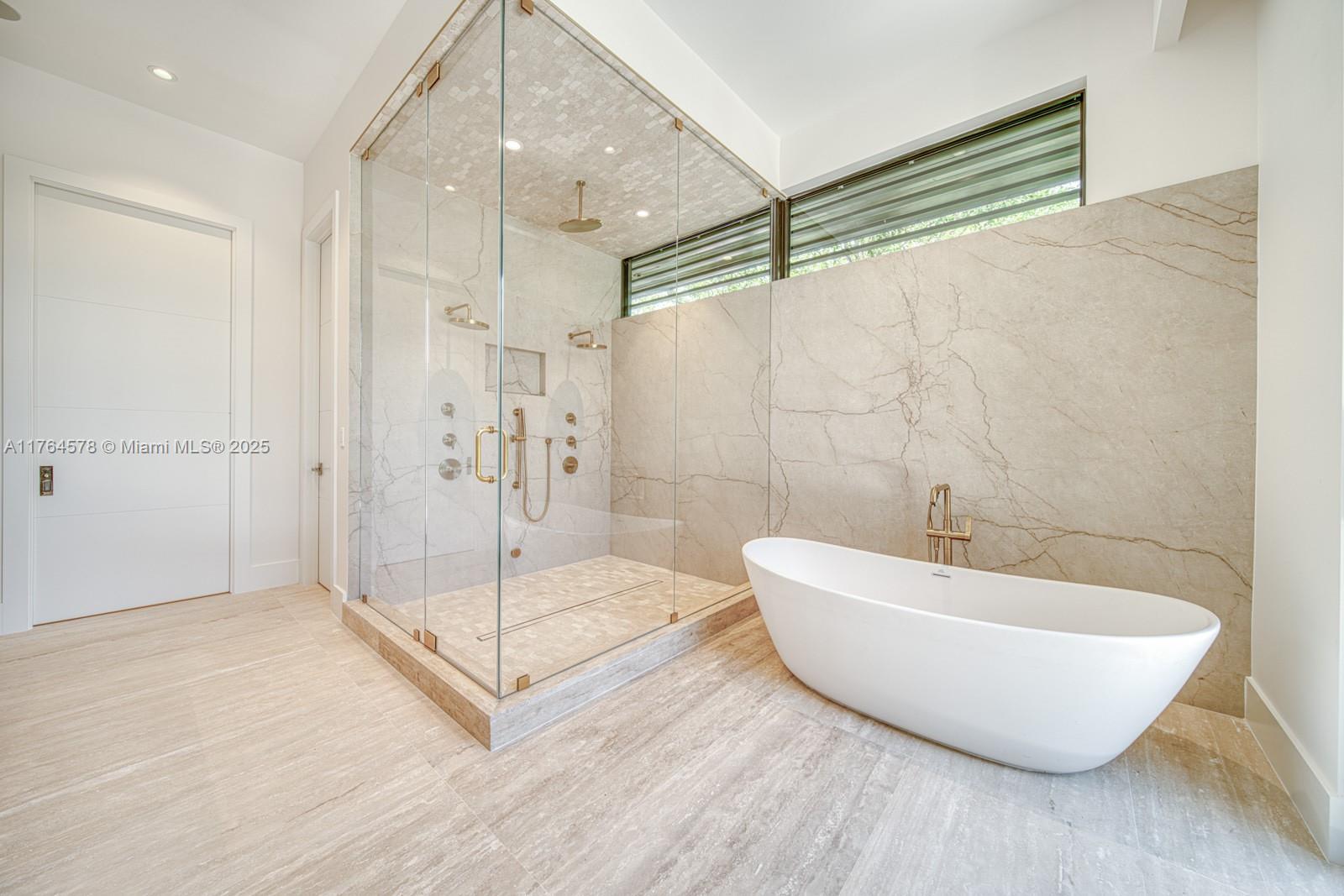 CORAL GABLES RIVIERA SEC - Residential