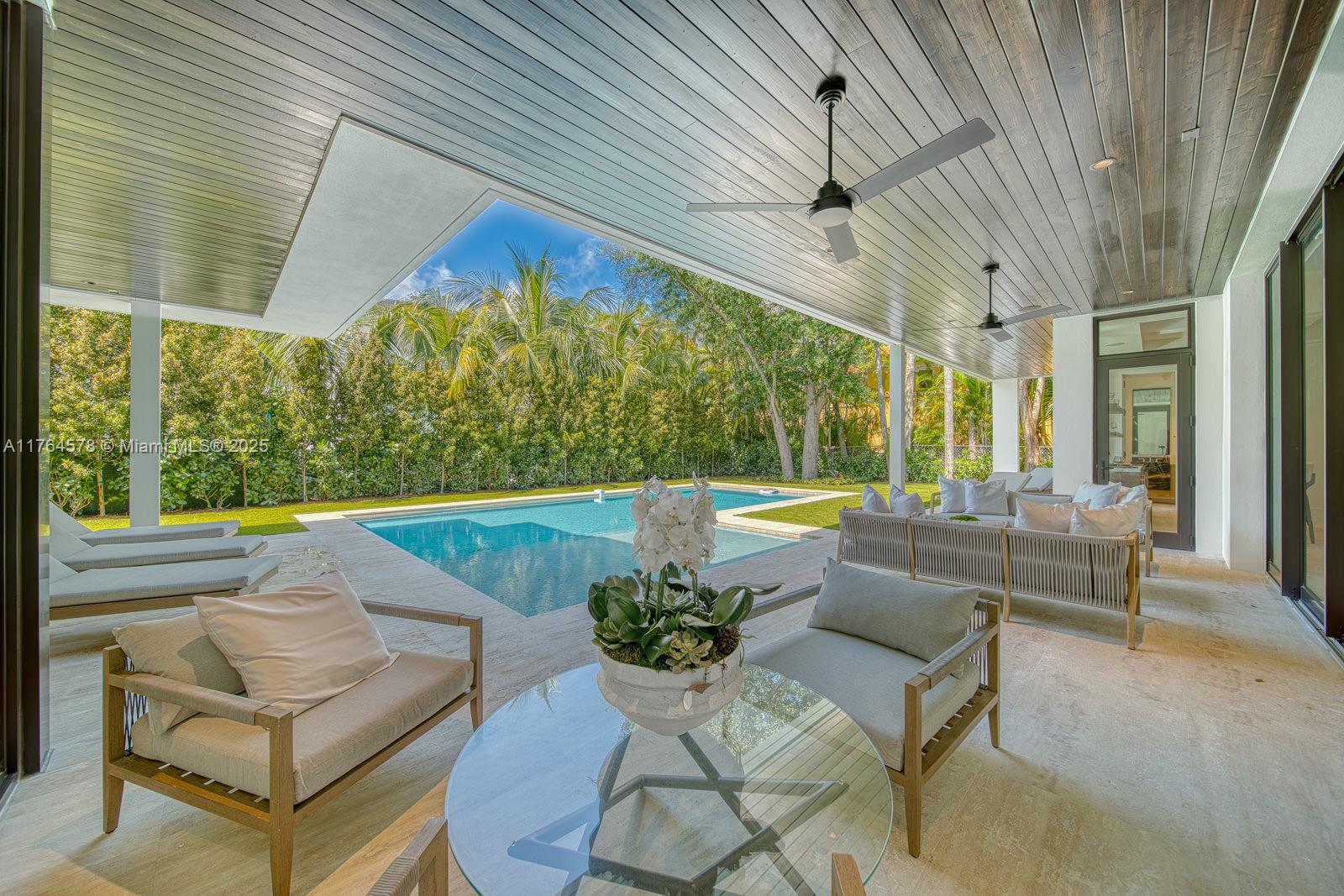 CORAL GABLES RIVIERA SEC - Residential