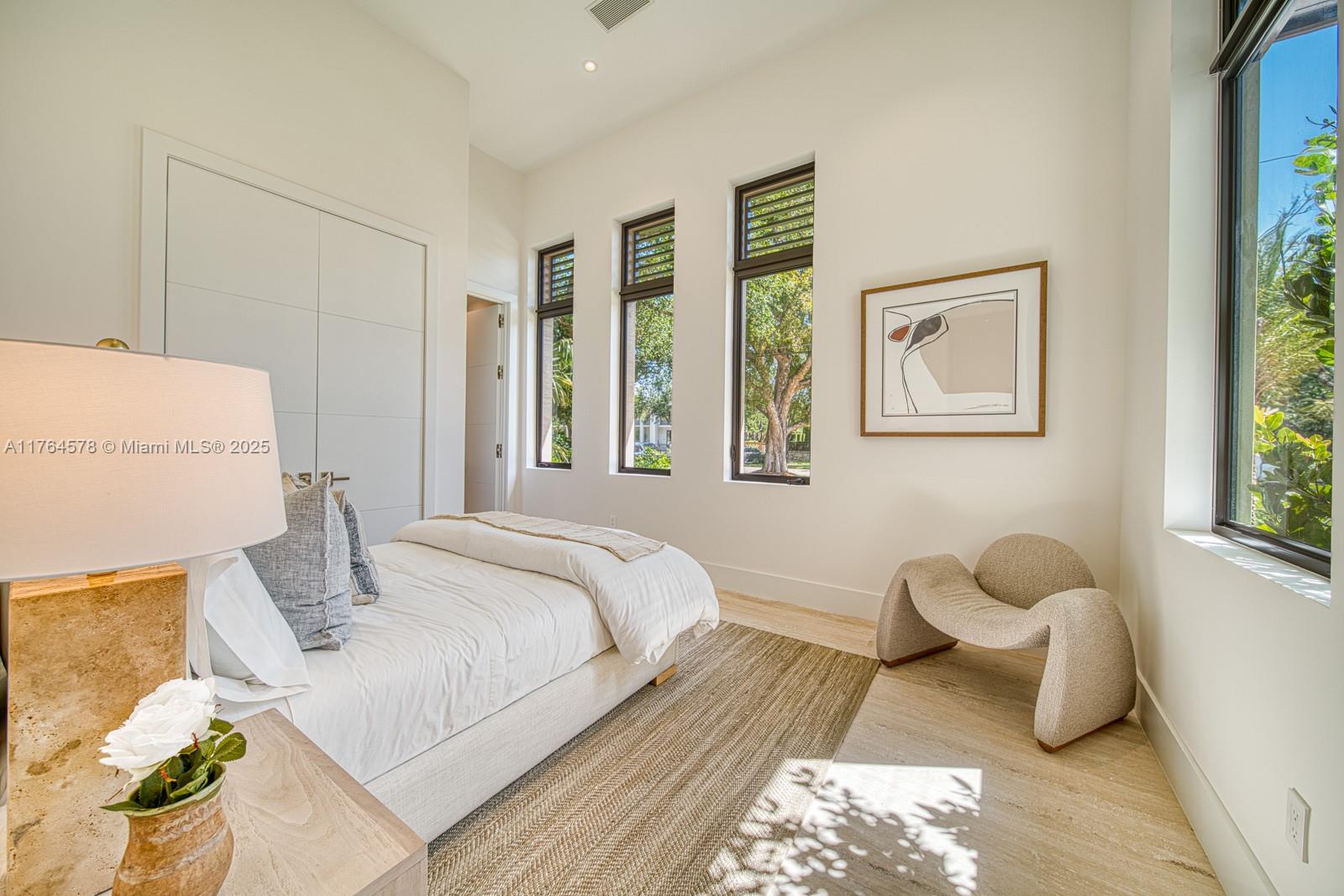CORAL GABLES RIVIERA SEC - Residential