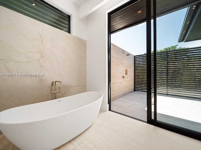 CORAL GABLES RIVIERA SEC - Residential