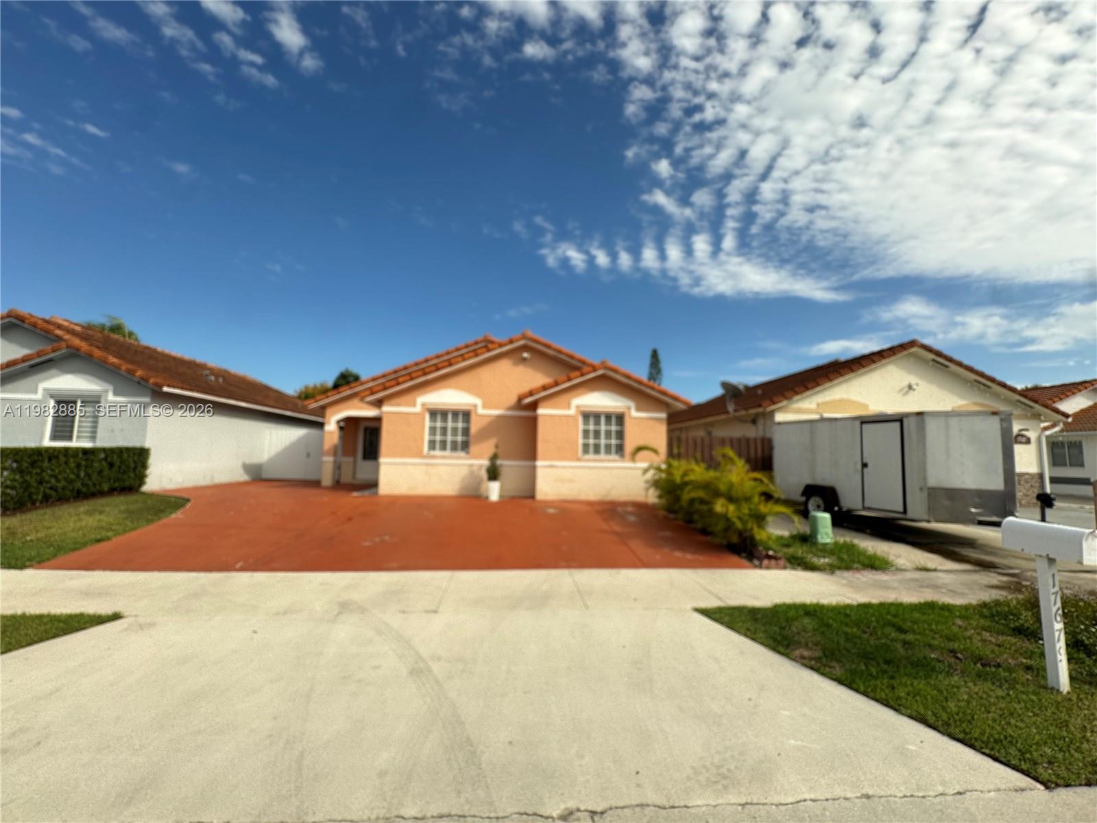 ARISTOTLE SUB PHASE IV - Residential Lease