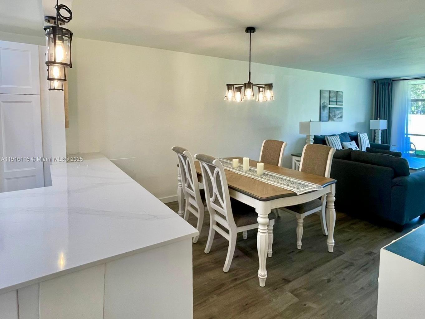 HOLLYBROOK GOLF AND TENNIS - Residential