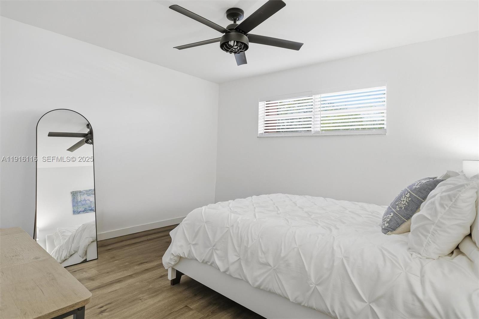 HOLLYBROOK GOLF AND TENNIS - Residential