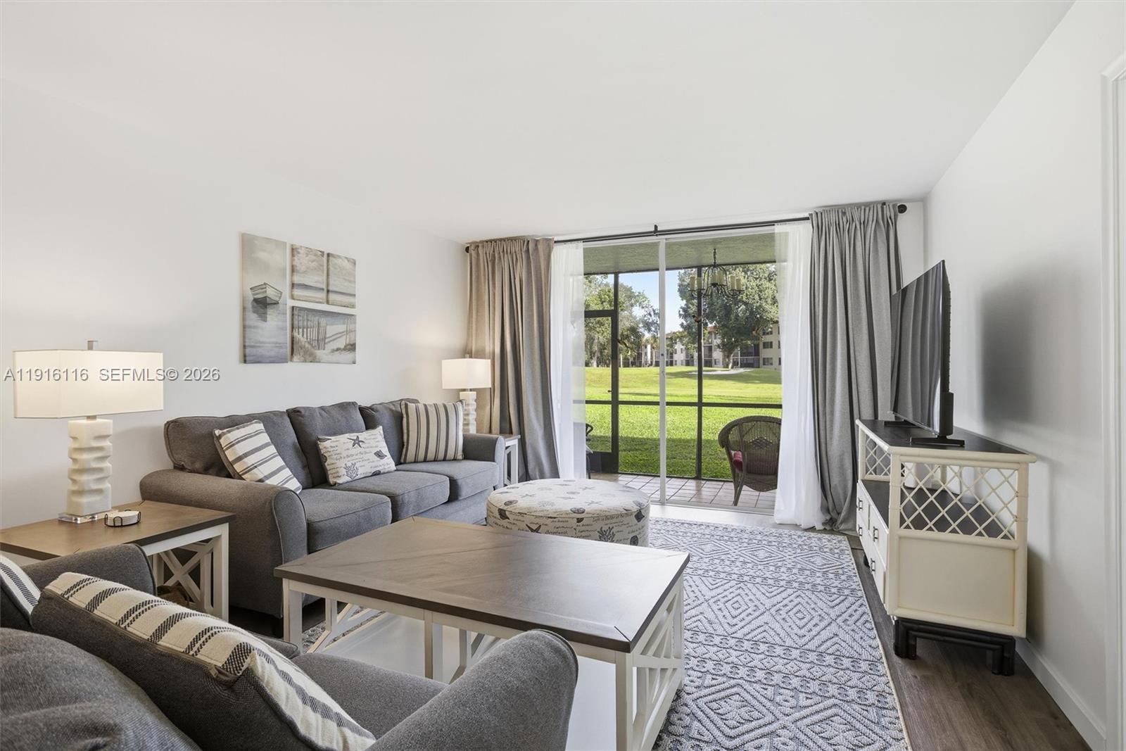 HOLLYBROOK GOLF AND TENNIS - Residential