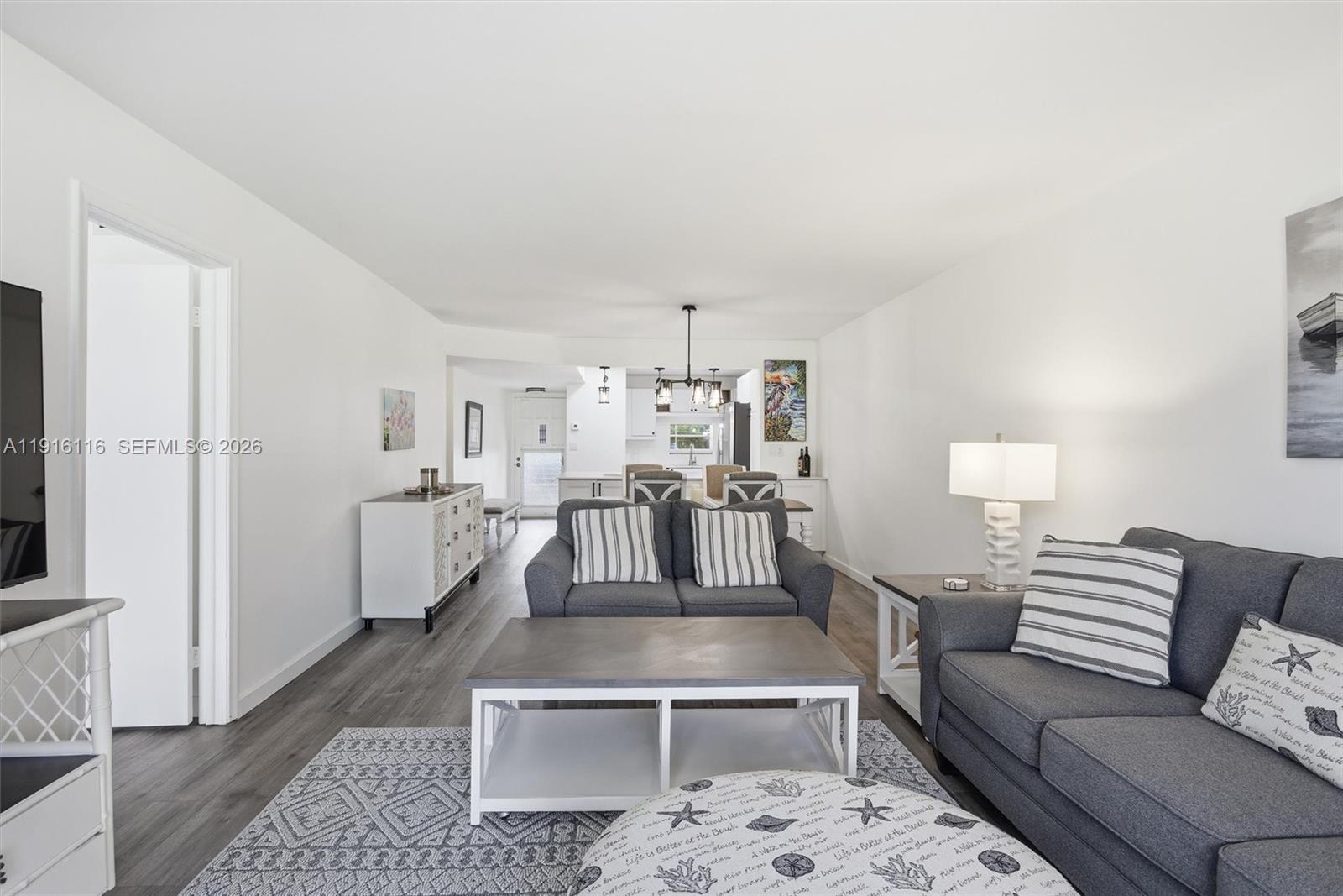 HOLLYBROOK GOLF AND TENNIS - Residential