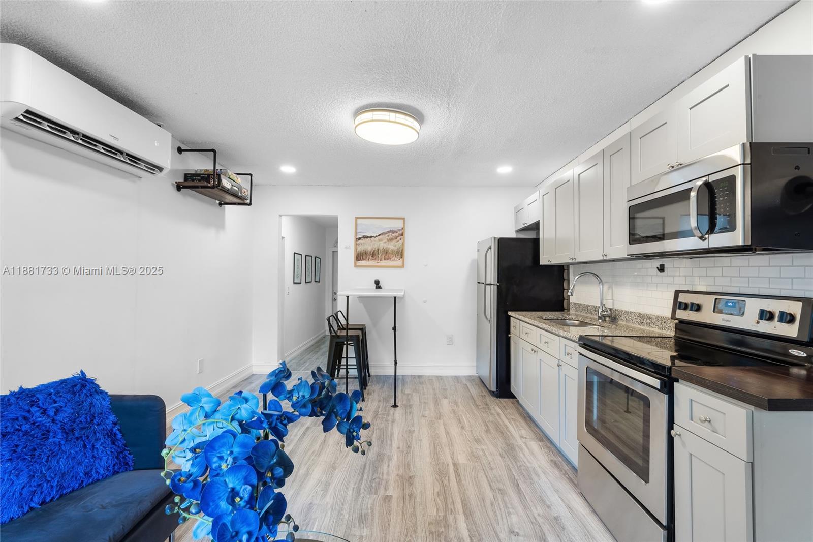 AIRLINE ESTATES - Residential Lease