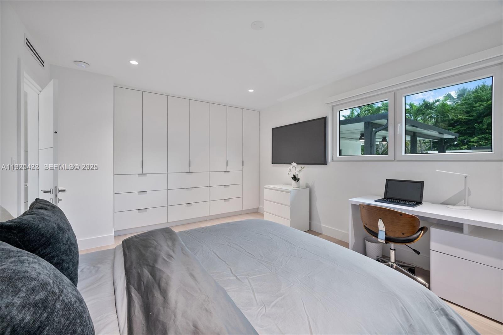 AMD PL OF BELMAR - Residential