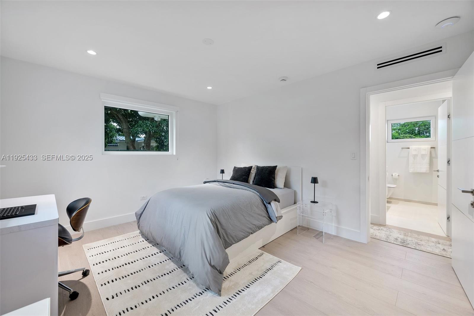 AMD PL OF BELMAR - Residential