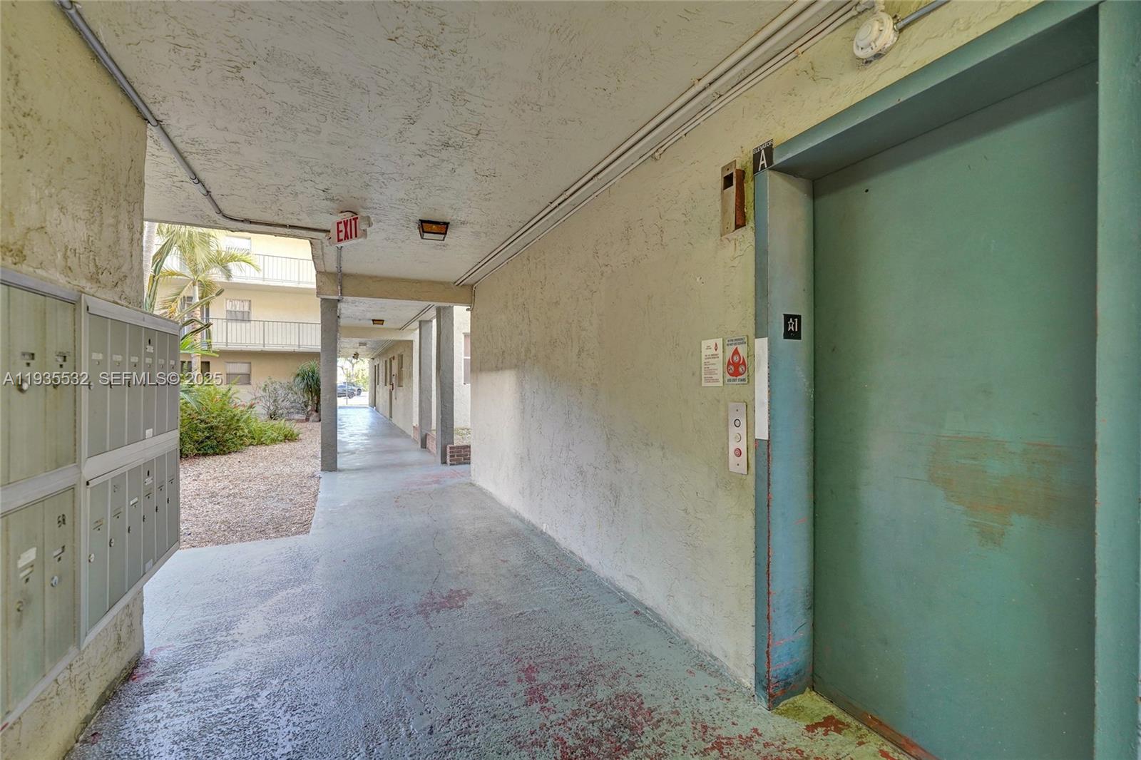 COURTYARDS OF BROWARD - Residential