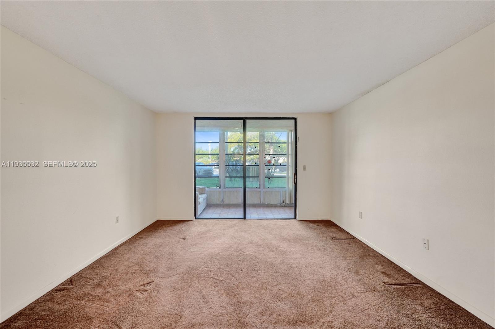 COURTYARDS OF BROWARD - Residential