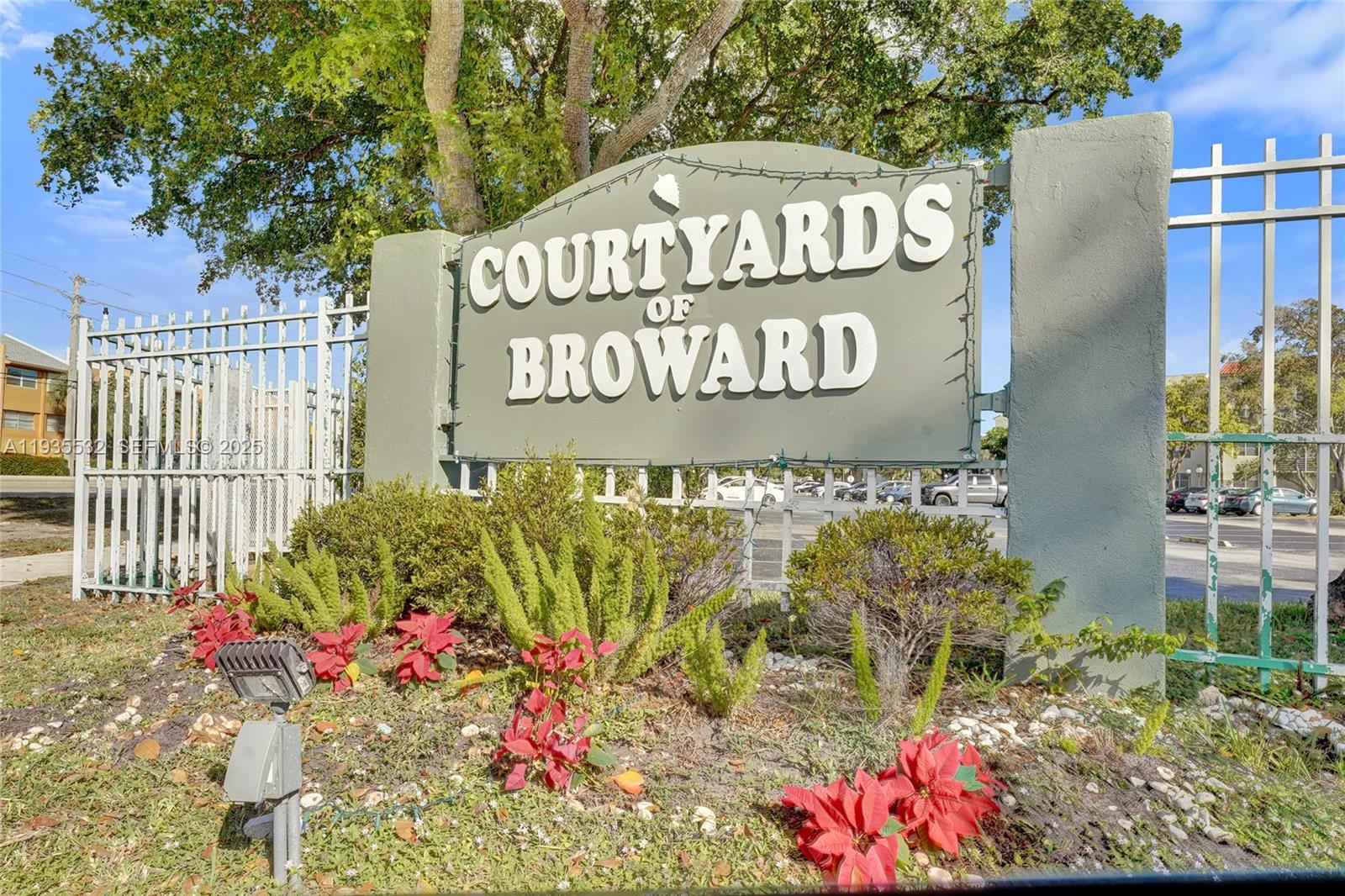 COURTYARDS OF BROWARD - Residential