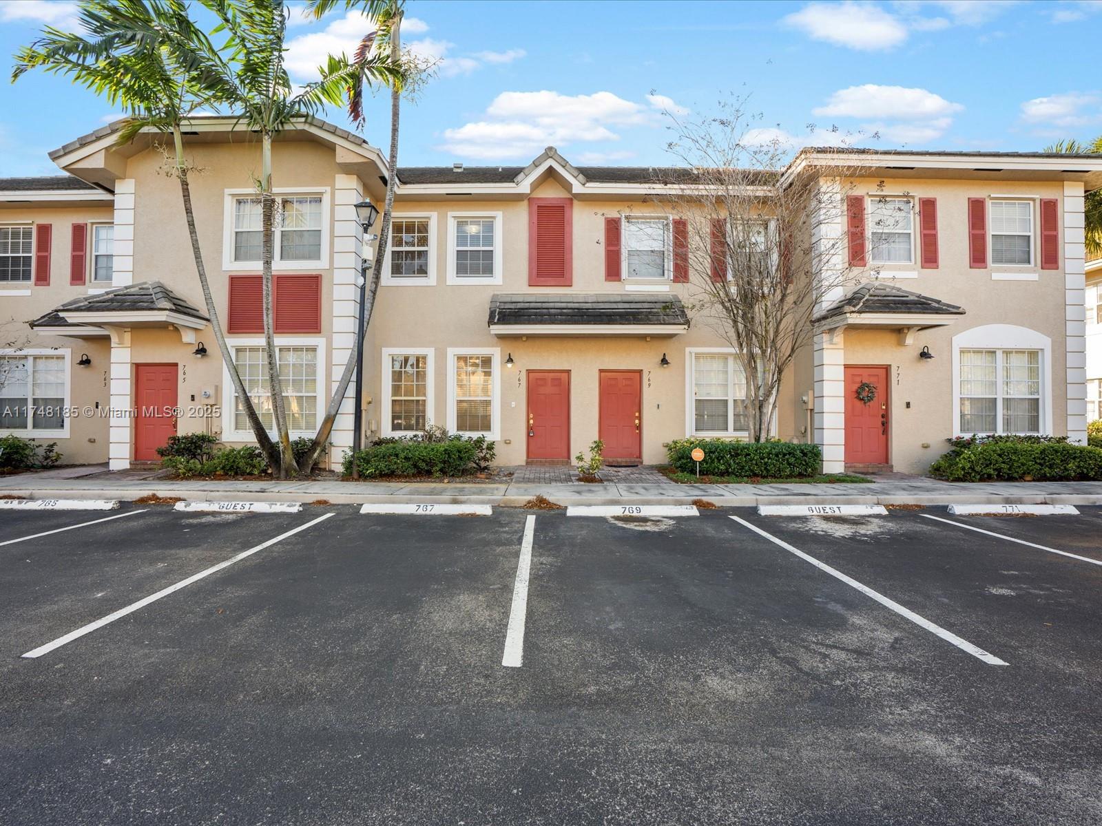 Beautiful Townhome in the well desired Plantation. This unit is a spacious 2/2.5 with an open floor plan. The 1st floor features the kitchen, laundry closet and half a bathroom, living and dining room with lots of natural light. Both bedrooms are upstairs.There is parking in front and the community has lots of amenities. The unit is located close to highways, hospitals, shopping and restaurants, the Turnpike, SR7, and 595. NEW STAINLESS KITCHEN APPLIANCES, Stainless steel kitchen faucet and sink. New Freshly painted house.
The minimum criterion for consideration of lease is:
- household income of $40,000 per year
- FICO score of 625
- no bankruptcies, foreclosures, evictions, charge offs, or short sales in the past 2 years