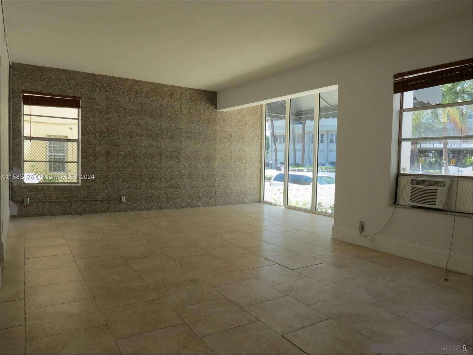 HOLIDAY TOWERS CONDO - Residential