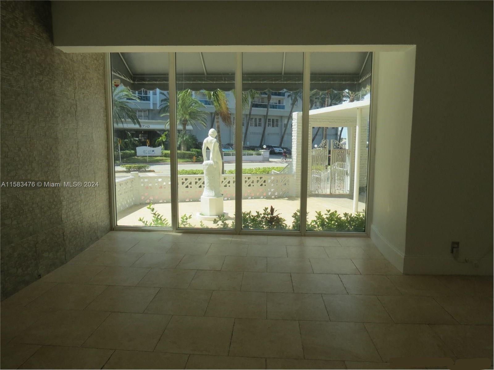 HOLIDAY TOWERS CONDO - Residential