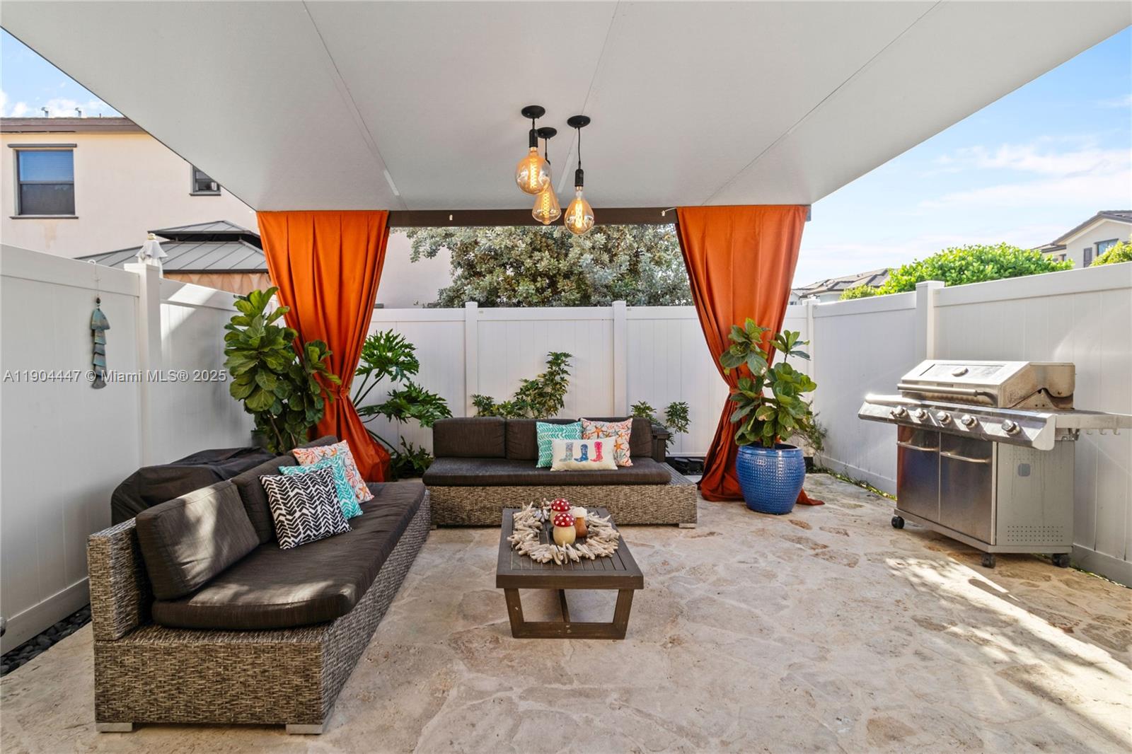 AQUABELLA SECTION TWO - Residential